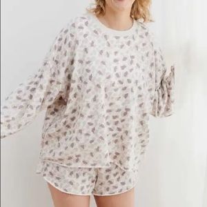 Aerie sweatshirt and shorts set